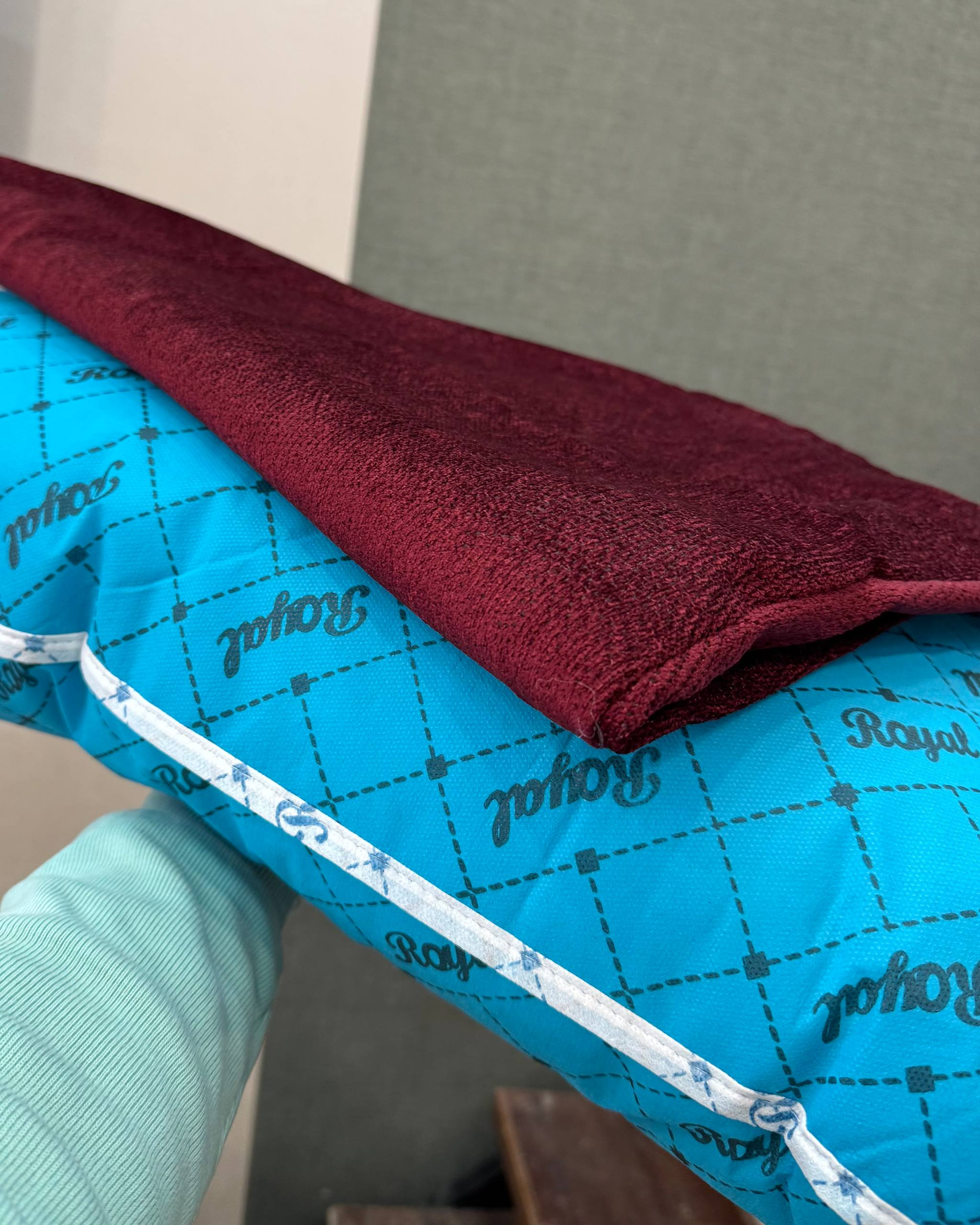 بالش الیافی وکیومی + روبالشتی