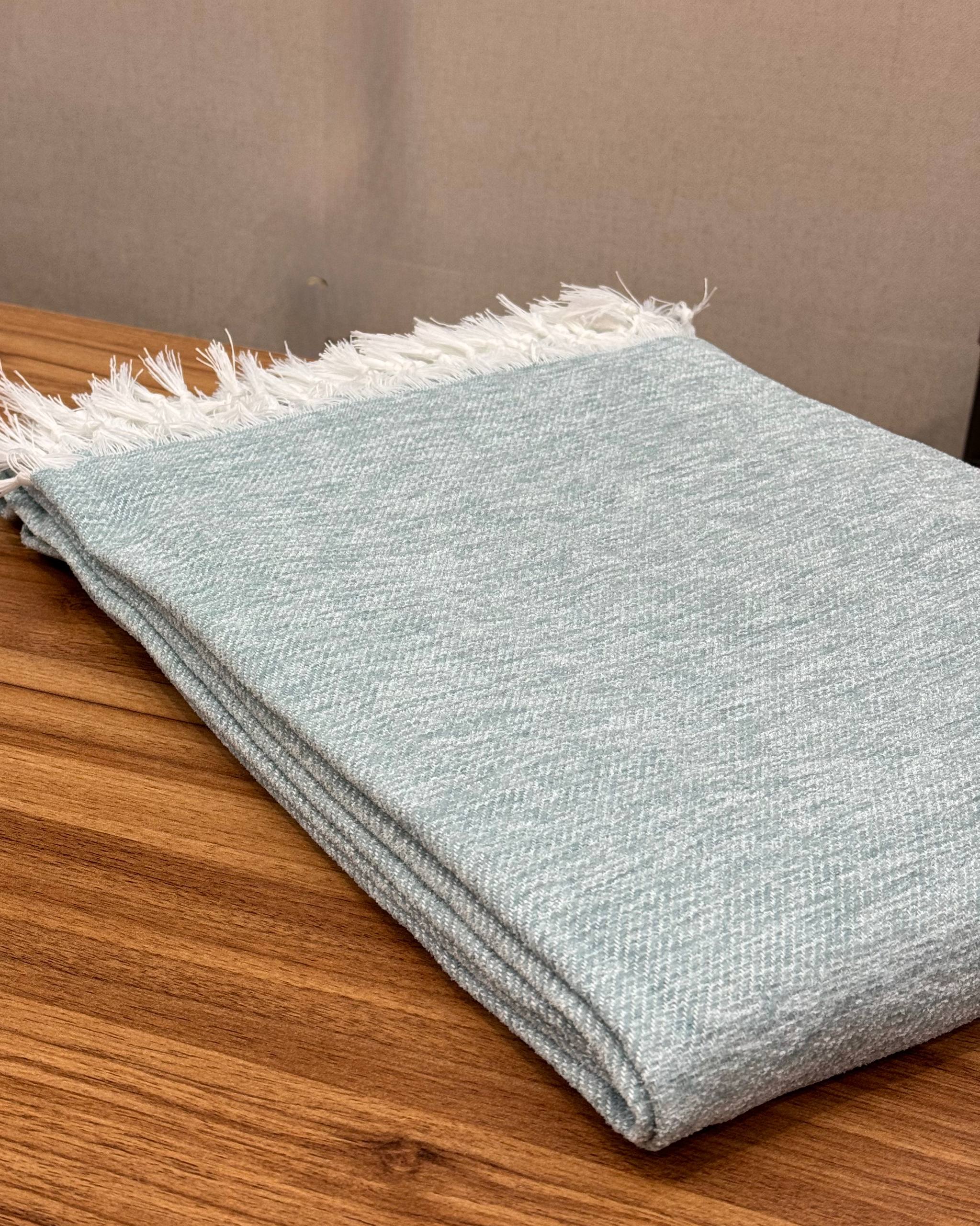 شال مبل با طول 3 متر بافت شانل